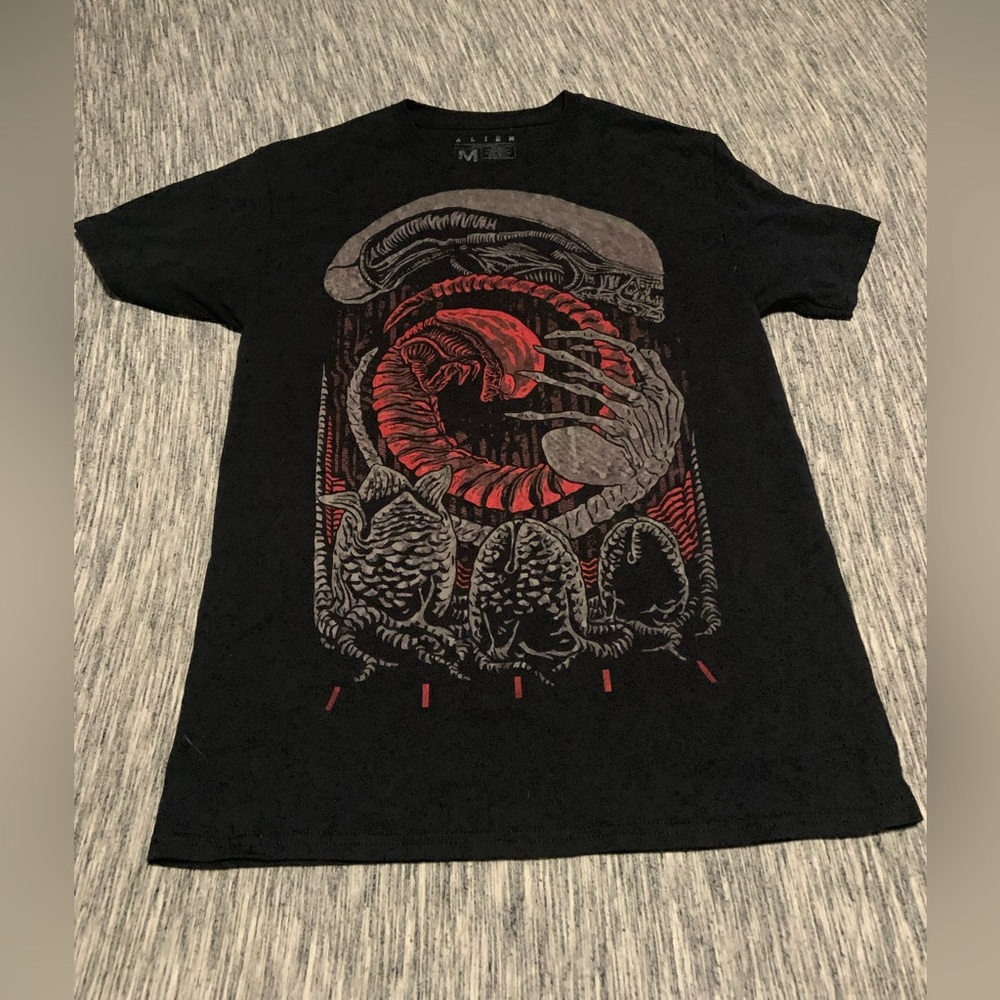 Alien TShirt Medium